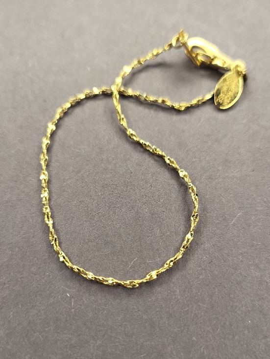 American Showcase Jewelry - Delicate Gold Twisted Rope Bracelet
